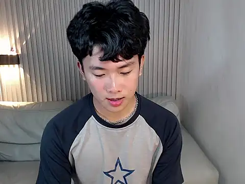 dangerzone0122 online show from 01/05/26, 07:28