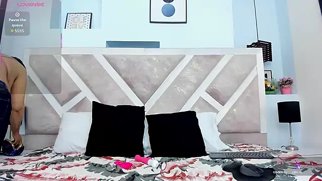 hotmature1 online show from 04/04/26, 11:08