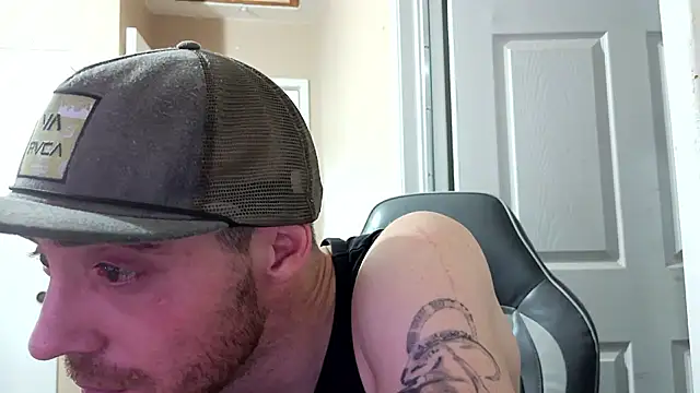 Huntzg23 online show from 03/29/26, 12:54