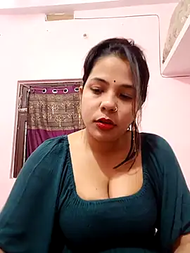 Snapshot of Hot-shot99 chatting on 02/12/25, 10:03 Hot-shot99 online show from 02/12/25, 10:03
