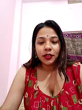 Snapshot of Hot-shot99 chatting on 02/25/25, 06:53 Hot-shot99 online show from 02/25/25, 06:53