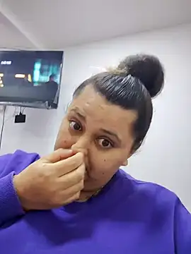 Snapshot of Miss_balloonsmila chatting on 12/03/25, 02:41 Miss balloonsmila online show from 12/03/25, 02:41