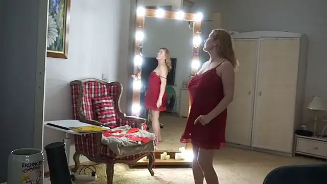 Snapshot of moonlight4u chatting on 02/03/26, 12:54 moonlight4u online show from 02/03/26, 12:54