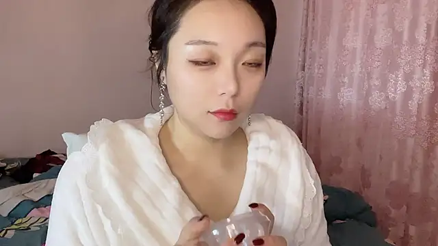 Snapshot of Z30966903S chatting on 02/08/25, 10:18 Z30966903S online show from 02/08/25, 10:18