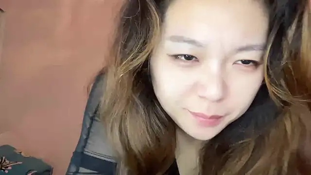 Snapshot of Z30966903S chatting on 03/11/25, 12:17 Z30966903S online show from 03/11/25, 12:17