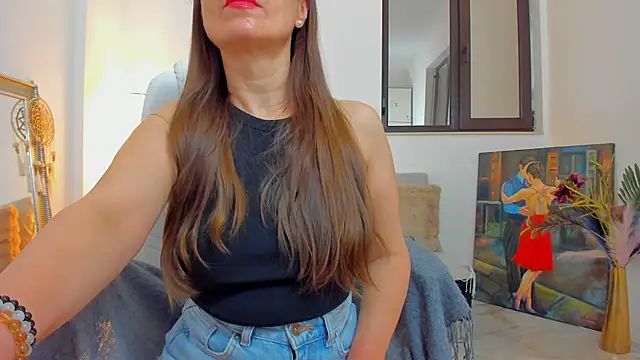 Snapshot of Julya_Anna chatting on 05/19/26, 03:57 Julya Anna online show from 05/19/26, 03:57