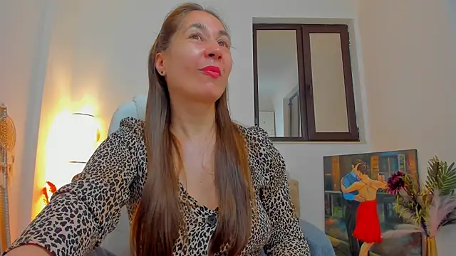 Snapshot of Julya_Anna chatting on 05/24/26, 03:55 Julya Anna online show from 05/24/26, 03:55