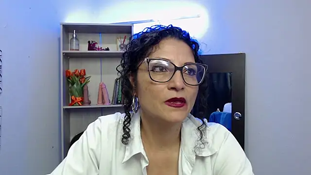 arianna ros3 online show from 02/01/25, 10:23