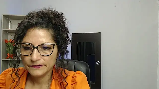 arianna ros3 online show from 02/07/25, 06:13