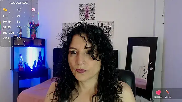 arianna ros3 online show from 09/17/25, 03:35