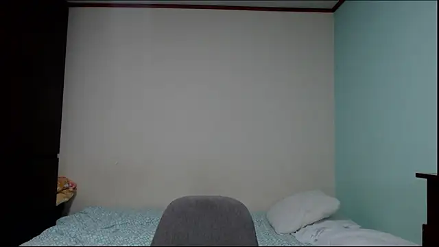 arianna ros3 online show from 10/18/25, 12:57