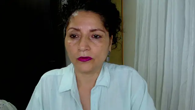 arianna ros3 online show from 04/07/26, 01:28