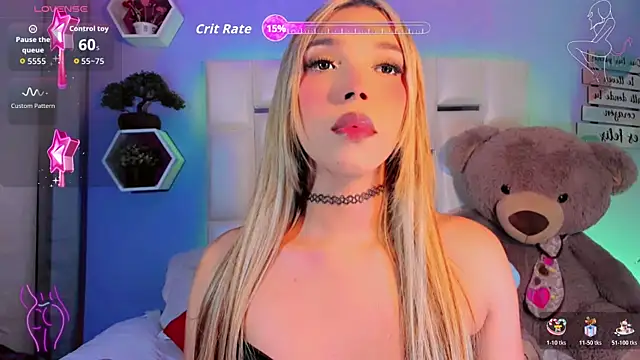 Snapshot of Aileen_18 chatting on 11/08/25, 07:41 Aileen 18 online show from 11/08/25, 07:41