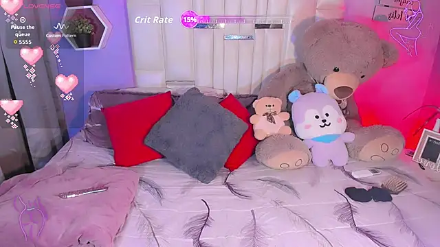 Snapshot of Aileen_18 chatting on 11/27/25, 11:18 Aileen 18 online show from 11/27/25, 11:18