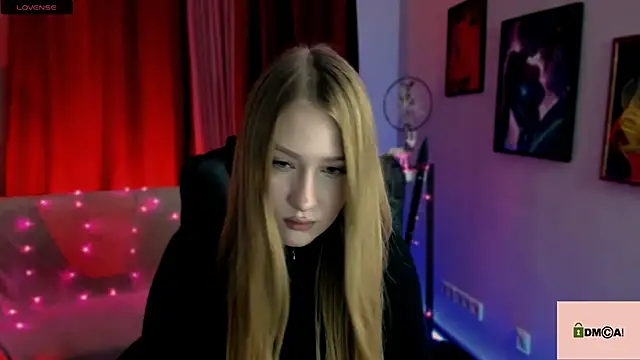 Snapshot of playful_sophie chatting on 01/07/25, 07:59 playful sophie online show from 01/07/25, 07:59