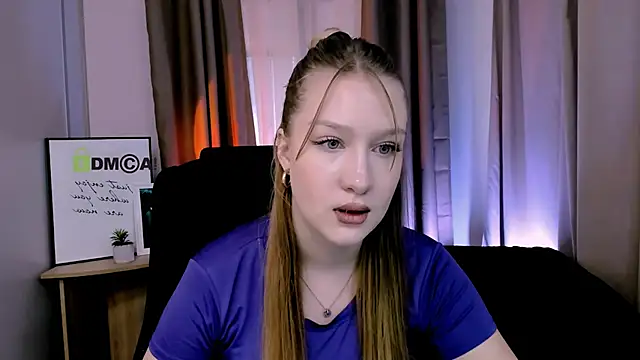 Snapshot of playful_sophie chatting on 01/30/25, 10:40 playful sophie online show from 01/30/25, 10:40