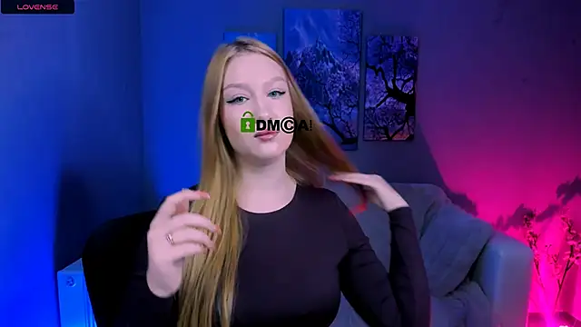 Snapshot of playful_sophie chatting on 11/28/25, 10:40 playful sophie online show from 11/28/25, 10:40