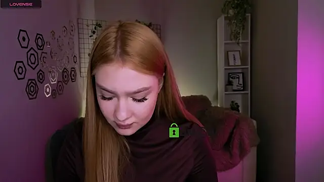 playful sophie online show from 02/02/26, 08:51