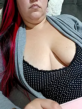 Snapshot of Paolaa_hoot chatting on 05/12/26, 03:25 Paolaa hoot online show from 05/12/26, 03:25