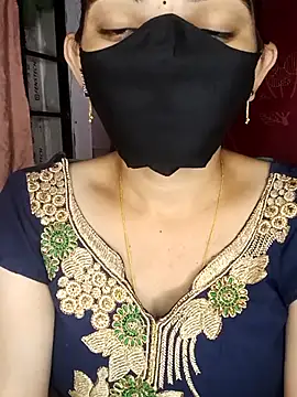 Snapshot of Telugu_Cute_Angel chatting on 10/14/25, 04:19 Telugu Cute Angel online show from 10/14/25, 04:19