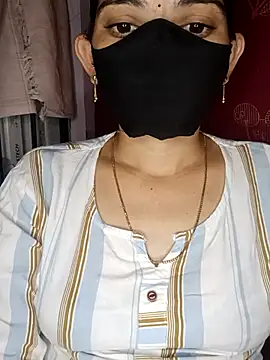 Snapshot of Telugu_Cute_Angel chatting on 11/06/25, 05:14 Telugu Cute Angel online show from 11/06/25, 05:14