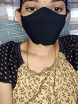 Snapshot of Telugu_Cute_Angel chatting on 11/15/25, 04:10 Telugu Cute Angel online show from 11/15/25, 04:10