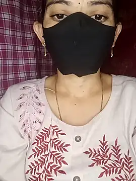 Snapshot of Telugu_Cute_Angel chatting on 12/16/25, 04:12 Telugu Cute Angel online show from 12/16/25, 04:12