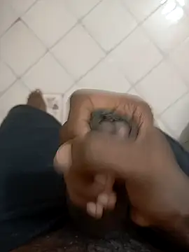 tharu111111 online show from 10/15/25, 09:59