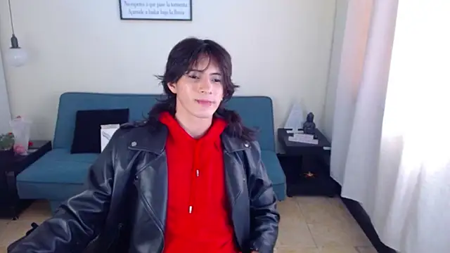 Snapshot of andreey50 chatting on 12/24/24, 08:05 andreey50 online show from 12/24/24, 08:05