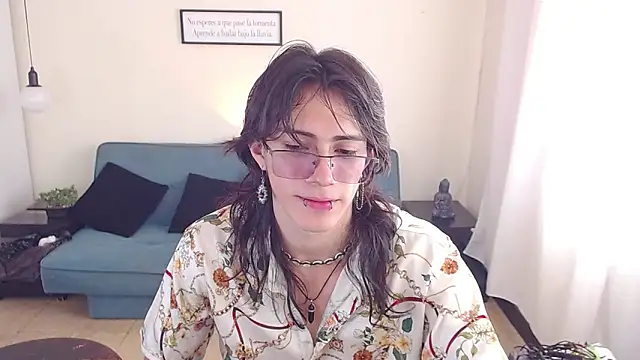 Snapshot of andreey50 chatting on 01/25/25, 06:24 andreey50 online show from 01/25/25, 06:24