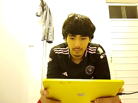 GIOOOO568 online show from 03/15/26, 07:36