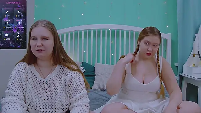 Ellie Wellie online show from 02/20/25, 03:08