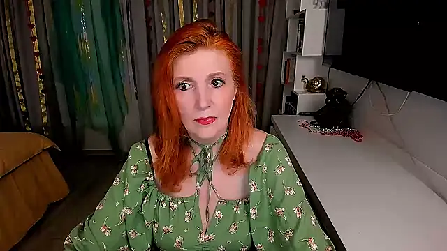 Fire-Fox-One online show from 02/24/26, 04:10