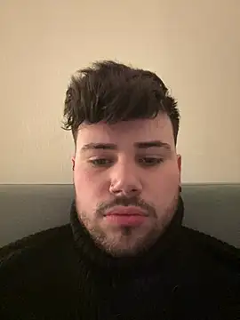 Snapshot of gayboooy_nrw chatting on 12/22/24, 10:04 gayboooy nrw online show from 12/22/24, 10:04