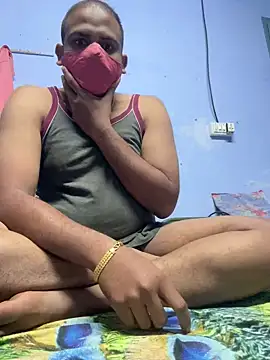 Snapshot of Hillz_king_98 chatting on 12/21/24, 08:18 Hillz king 98 online show from 12/21/24, 08:18