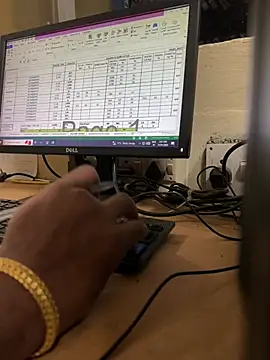 Snapshot of Hillz_king_98 chatting on 01/30/25, 08:53 Hillz king 98 online show from 01/30/25, 08:53