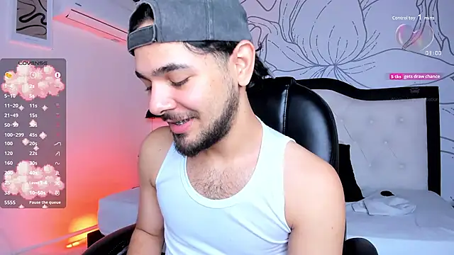 Samir bear online show from 11/07/25, 12:49