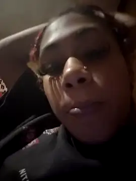 carmelbbyx22 online show from 12/22/25, 03:36