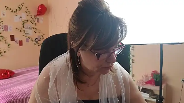 Miss Moren online show from 03/16/26, 06:17