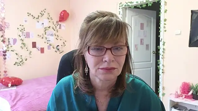 Miss Moren online show from 03/26/26, 06:19