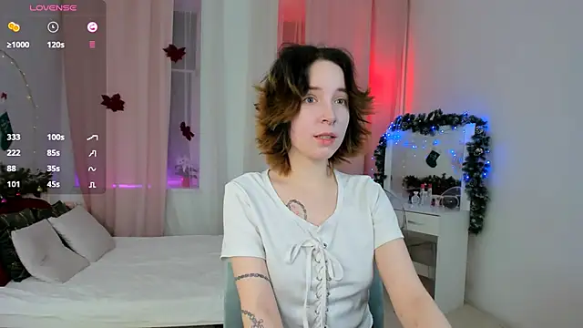 Snapshot of lilithlunna chatting on 01/02/25, 10:11 lilithlunna online show from 01/02/25, 10:11