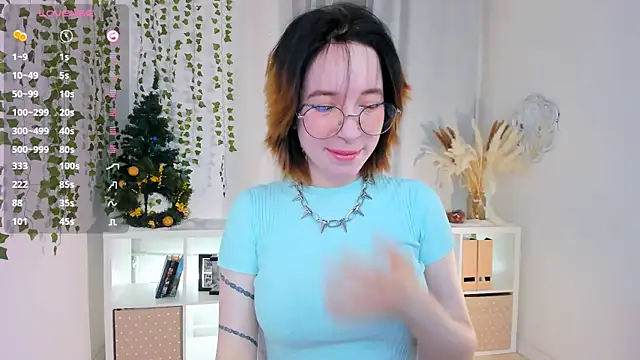 Snapshot of lilithlunna chatting on 01/04/25, 10:24 lilithlunna online show from 01/04/25, 10:24