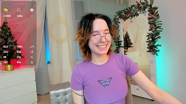 Snapshot of lilithlunna chatting on 01/06/25, 01:31 lilithlunna online show from 01/06/25, 01:31