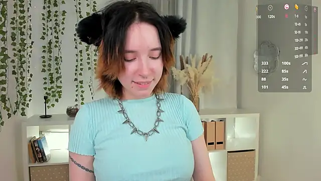 Snapshot of lilithlunna chatting on 01/21/25, 08:21 lilithlunna online show from 01/21/25, 08:21