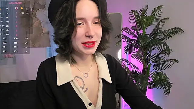 Snapshot of lilithlunna chatting on 02/01/25, 10:44 lilithlunna online show from 02/01/25, 10:44