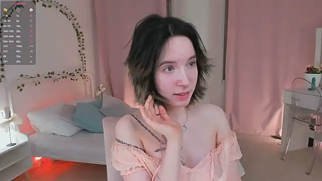 Snapshot of lilithlunna chatting on 02/04/25, 07:11 lilithlunna online show from 02/04/25, 07:11