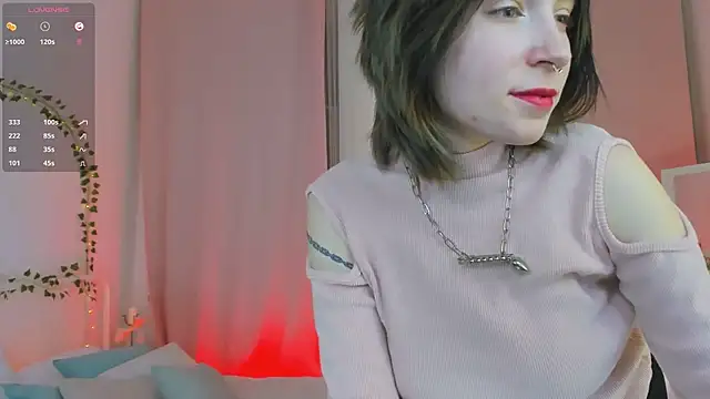 Snapshot of lilithlunna chatting on 02/06/25, 02:00 lilithlunna online show from 02/06/25, 02:00