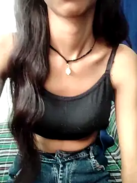 Snapshot of Liza-rani chatting on 01/24/25, 08:34 Liza-rani online show from 01/24/25, 08:34