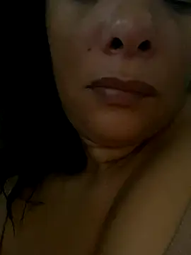 briannaa557 online show from 10/13/25, 10:48