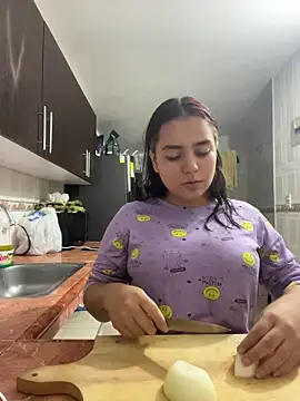 Snapshot of Ema_kraus chatting on 02/28/26, 01:28 Ema kraus online show from 02/28/26, 01:28